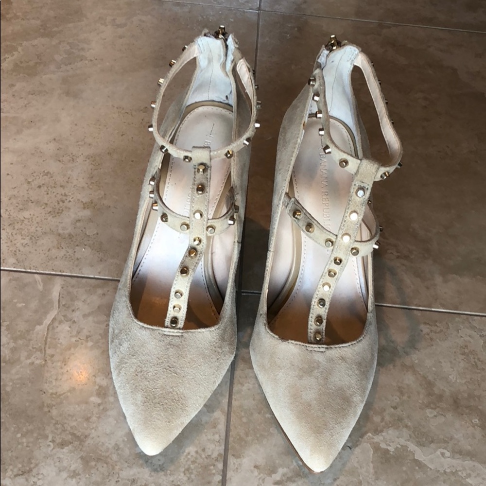 Tan Heels